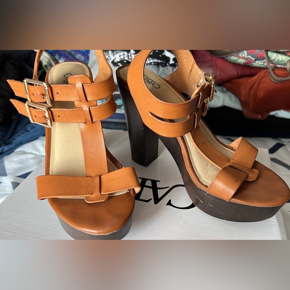 Cato Platform Heels - Picture 1 of 1